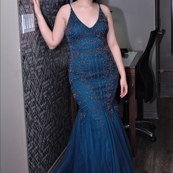 mermaid shape prom dresses